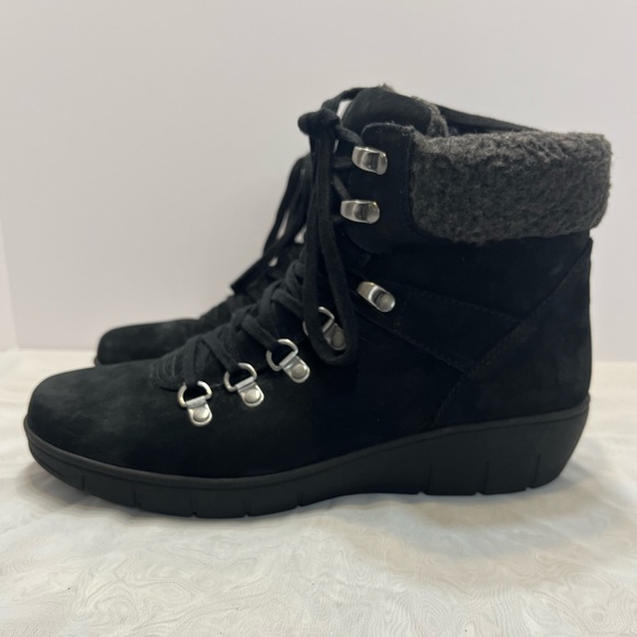 Cliffs by White Mountain Emory Hiking Style Bootie Lace Up Sz 8 Black Nubuck - Picture 2 of 14